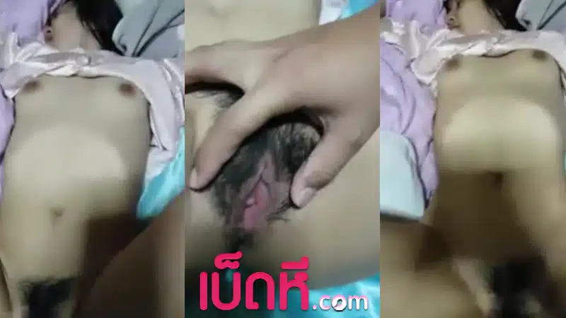 คลิปหลุด วัยรุ่นไทย เย็ดหีแฟนตอนเช้า จับเย็ดคาชุดนอน แหกหีถ่ายคลิปอย่างเด็ด เย็ดสดแตกในซอยหียับๆ Thai teen xxxx